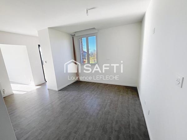 Maison 4 chambres complètement rénovée avec commodité de plain pied