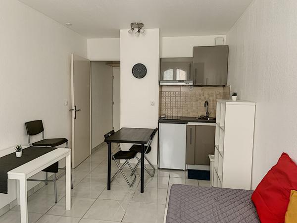 Appartement 1 pièce 19 m2 - Toulon centre ville