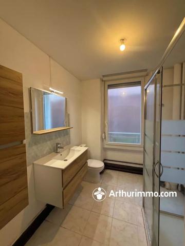 Vente                                                      Appartement
                        
                     3 pièces                      72 m2                     à Belfort