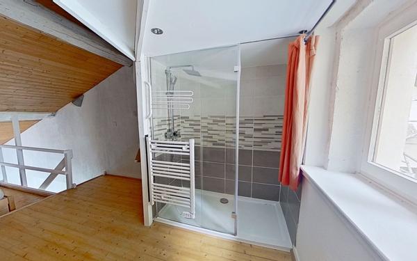 Appartement à louer    2 pièces • 36,51 m2 Caluire-et-Cuire