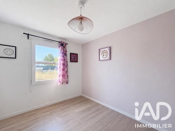 Maison à vendre 5 pièces 97 m² Naintré