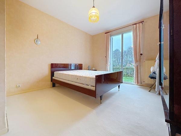 Plain-pied, non-mitoyen, au calme, fort potentiel à Vertou, Bus, 3 chambres, jardin