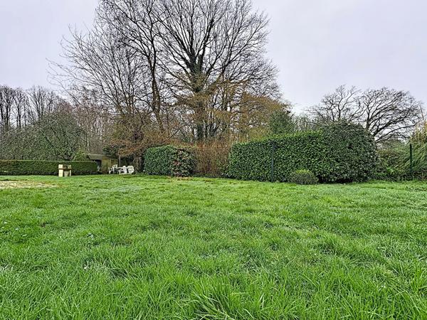 Plain-pied, non-mitoyen, au calme, fort potentiel à Vertou, Bus, 3 chambres, jardin