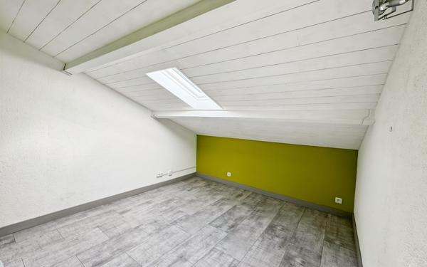 Appartement à vendre    10 pièces • 204,50 m2 Hyères