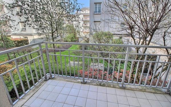 Appartement à vendre    2 pièces • 47,55 m2 Vincennes