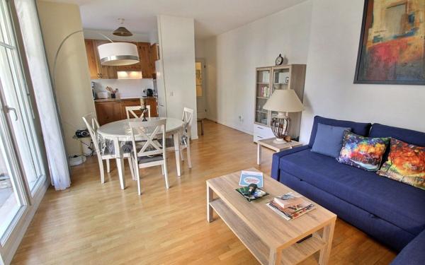 Appartement à vendre    2 pièces • 47,55 m2 Vincennes