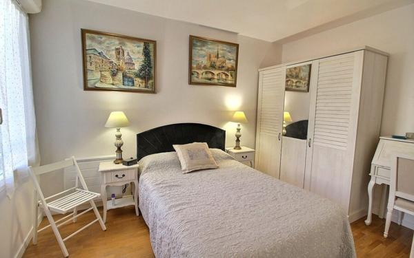 Appartement à vendre    2 pièces • 47,55 m2 Vincennes