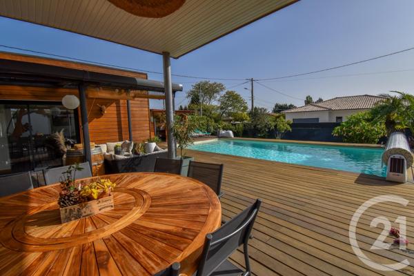 Maison à vendre  7 pièces - 151,89 m2 ST MEDARD EN JALLES - 33