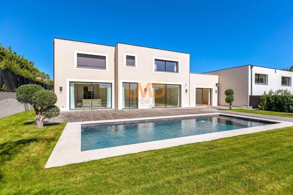 Mouans Sartoux - Magnifique Villa Contemporaine de 280m2 Neuve