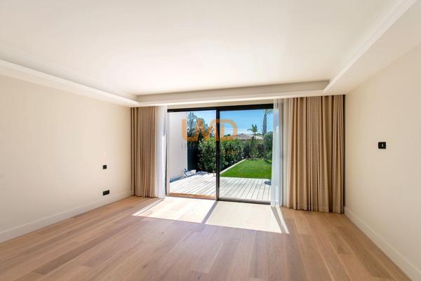 Mouans Sartoux - Magnifique Villa Contemporaine de 280m2 Neuve