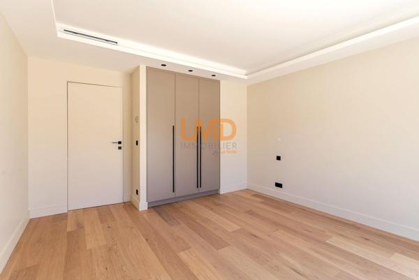 Mouans Sartoux - Magnifique Villa Contemporaine de 280m2 Neuve