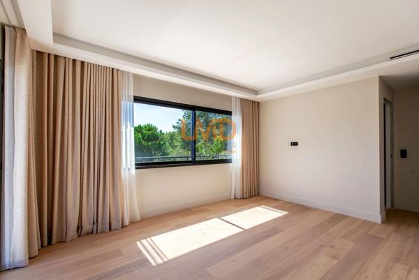 Mouans Sartoux - Magnifique Villa Contemporaine de 280m2 Neuve