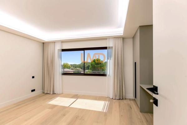 Mouans Sartoux - Magnifique Villa Contemporaine de 280m2 Neuve