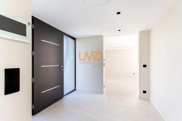 Mouans Sartoux - Magnifique Villa Contemporaine de 280m2 Neuve
