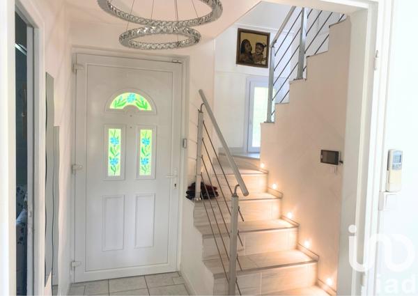 Maison à vendre 6 pièces 107 m² Vernouillet