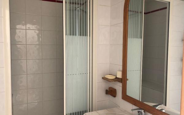 Appartement à vendre    2 pièces •  Avignon