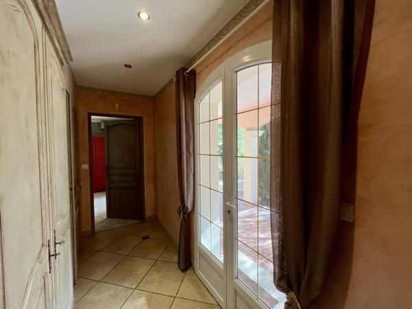 Saint-Romain-en-Viennois (84110) VAISON LA ROMAINE - 5 Min -Villa 180 m2 - 4 CHAMBRES - 3 SALLES D'EAU - 1860 M2 TERRAIN - PISCINE