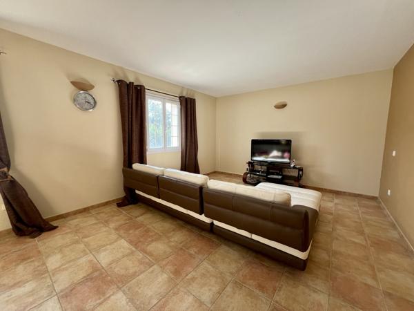 Saint-Romain-en-Viennois (84110) VAISON LA ROMAINE - 5 Min -Villa 180 m2 - 4 CHAMBRES - 3 SALLES D'EAU - 1860 M2 TERRAIN - PISCINE