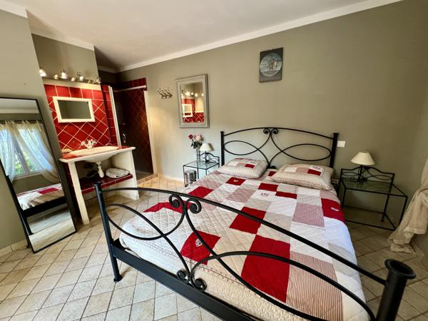 Saint-Romain-en-Viennois (84110) VAISON LA ROMAINE - 5 Min -Villa 180 m2 - 4 CHAMBRES - 3 SALLES D'EAU - 1860 M2 TERRAIN - PISCINE