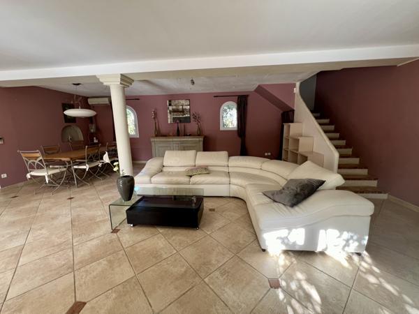 Saint-Romain-en-Viennois (84110) VAISON LA ROMAINE - 5 Min -Villa 180 m2 - 4 CHAMBRES - 3 SALLES D'EAU - 1860 M2 TERRAIN - PISCINE