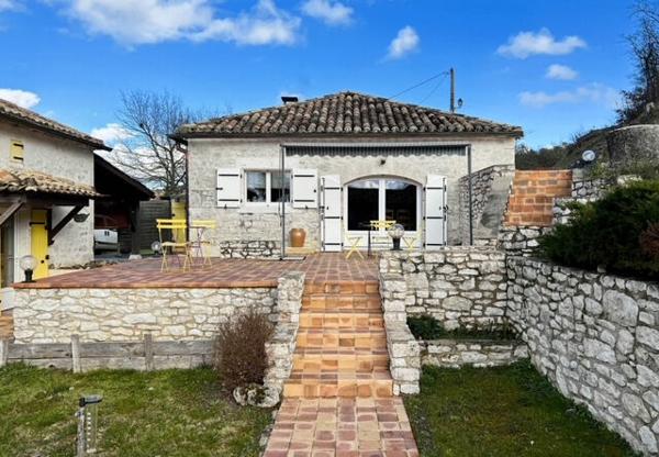 UNIQUE .. AU BOUT DU MONDE .. PROPRIETE DE CAMPAGNE .