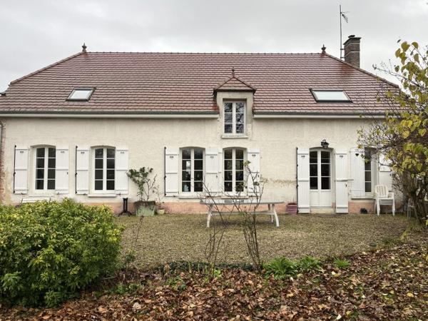 Vente / Maison et grand terrain