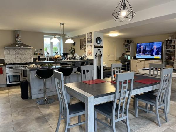 Vente / Maison et grand terrain