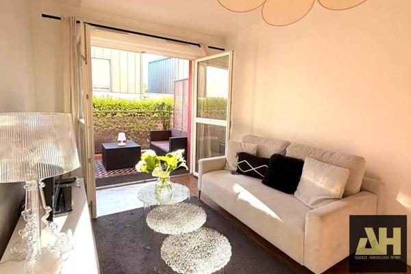 EXCLUSIVITE - BREST - APPARTEMENT T3 - TERRASSE - PARKING PRIVE - RESIDENCE RECENTE