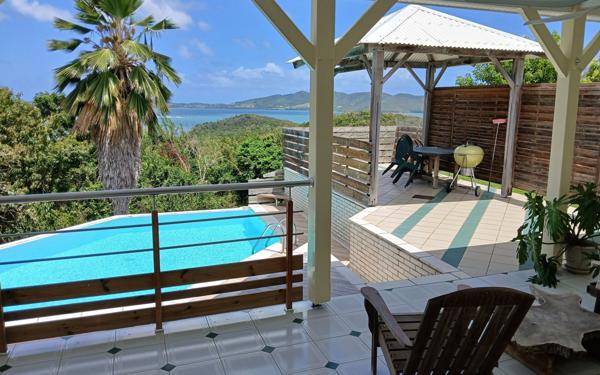 Maison à vendre    4 pièces •  Le Robert