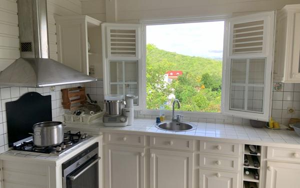 Maison à vendre    4 pièces •  Le Robert