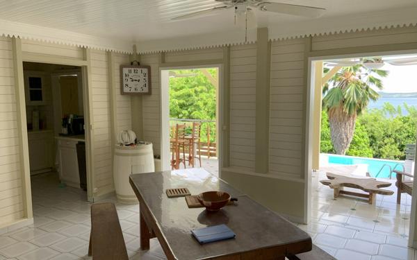 Maison à vendre    4 pièces •  Le Robert