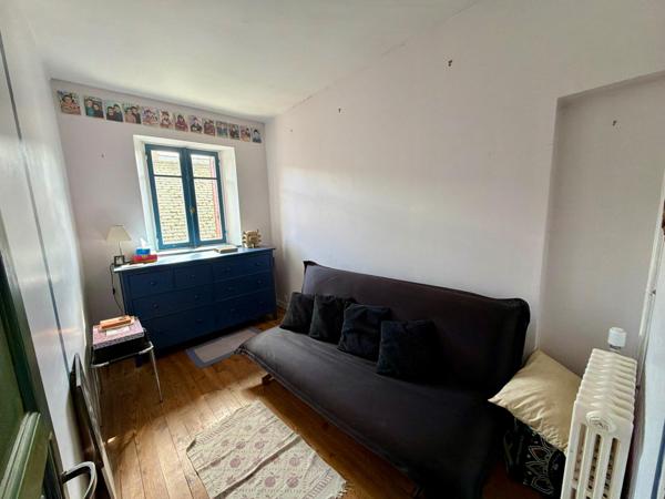 Maison de ville 3 chambres + bureau avec jardin