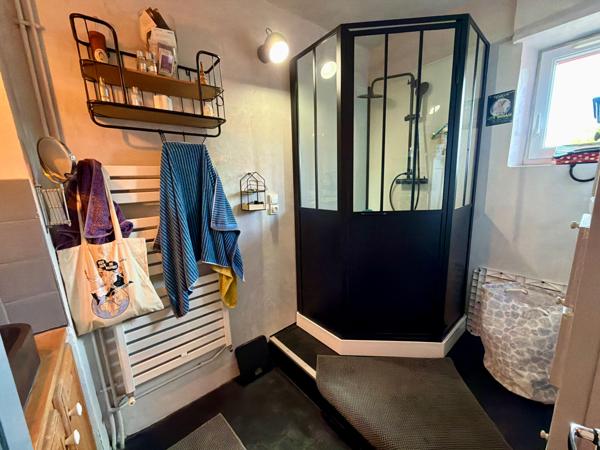 Maison de ville 3 chambres + bureau avec jardin