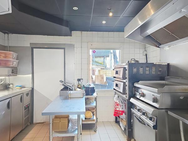 Local Commercial - 85 m²