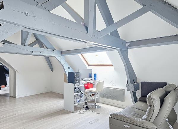 Local Commercial - 85 m²