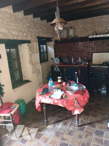 Une maison ancienne à usage d'habitation, à rénover