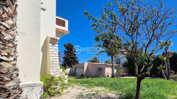 Immeuble à vendre 11 pièces de 184 m²