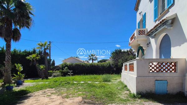 Immeuble à vendre 11 pièces de 184 m²