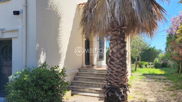 Immeuble à vendre 11 pièces de 184 m²