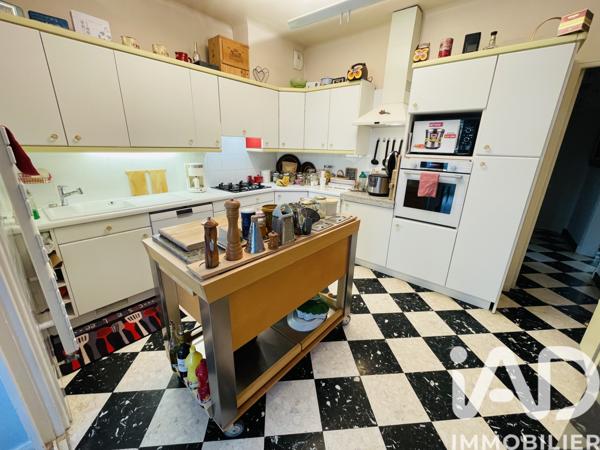 Maison à vendre 10 pièces 230 m² Cavaillon