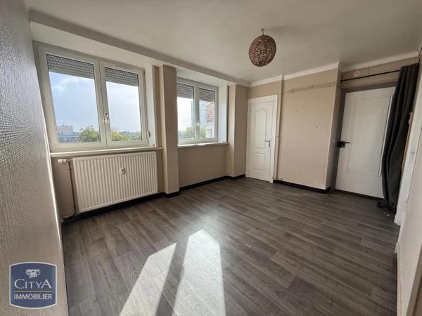 Appartement à louer 2 pièces 36.59m² Arras (62000)