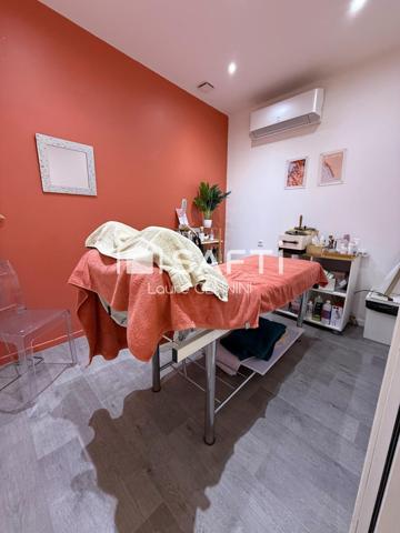 Immeuble avec local commercial idéalement situé