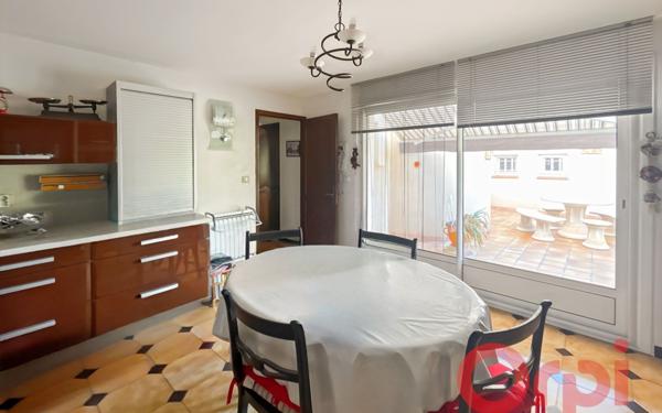 Maison à vendre    7 pièces •  Villeneuve-lès-Béziers