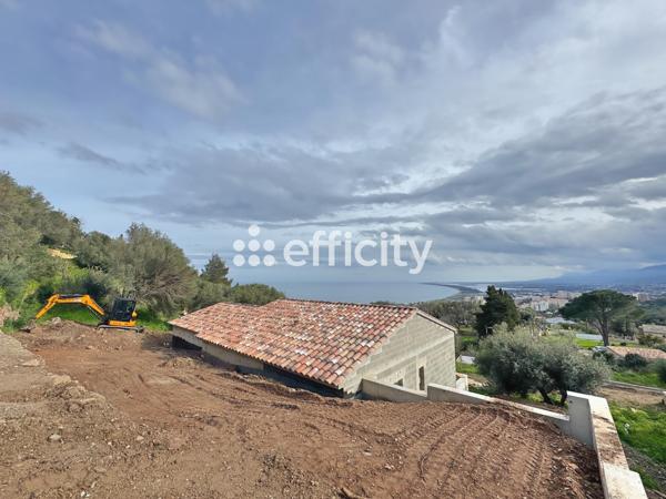 Maison 5 pièces - 180 m²