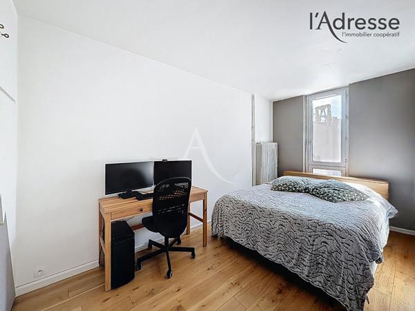 NANTERRE/ Sadi Carnot - Appartement 2/3 pièces 51m² - Loggia 3m² - 1 Cave -1 Parking