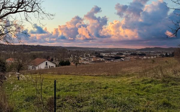 Maison à vendre    5 pièces • 157 m2 Trélissac