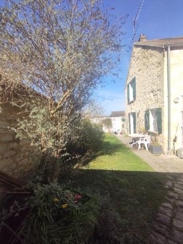 MERY SUR OISE (95) – Maison et sa dépendance, 5 pièces, 85m² - Terrain de 196m²