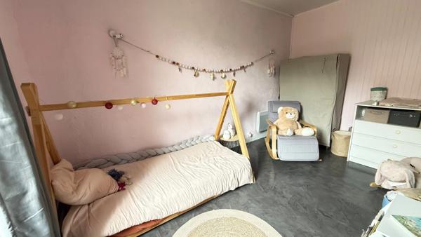 Corps de ferme avec studio rénové et dépendances entre Tarbes et  Rabastens de Bigorre