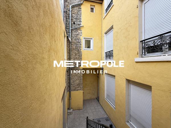 Duplex 3 pièce(s) 2 chambre(s) 67 m²