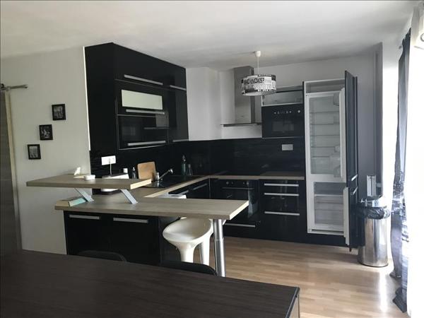 Appartement à louer 610 € CC BREST 2 p 45 m² DPE E